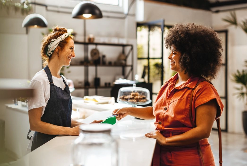 Vale-alimentação: como pequenas empresas podem oferecer sem comprometer o orçamento