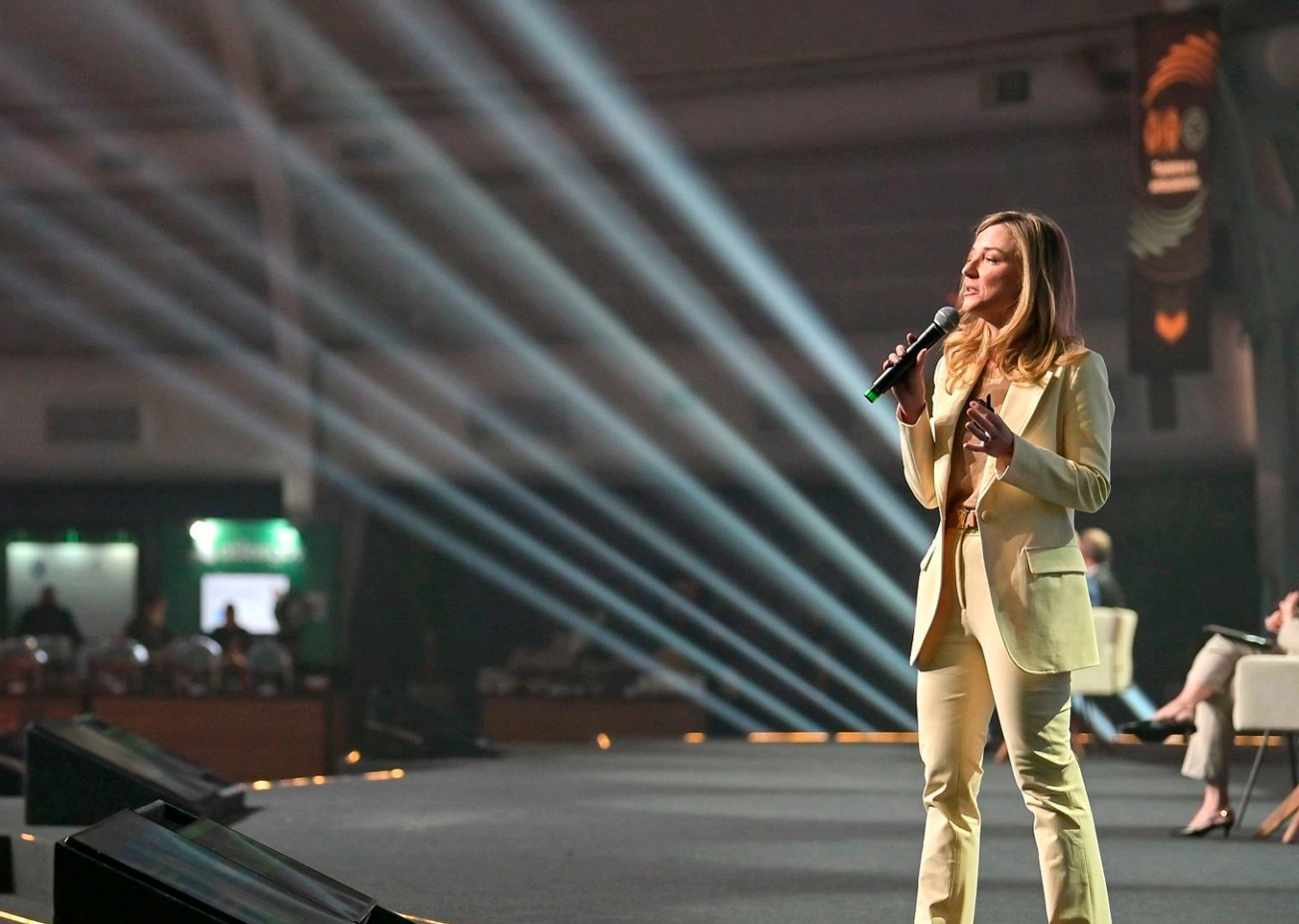 Fernanda Mayol , Sócia da McKinsey e membro do Conselho Estratégico Empresarial da ABRH Brasil